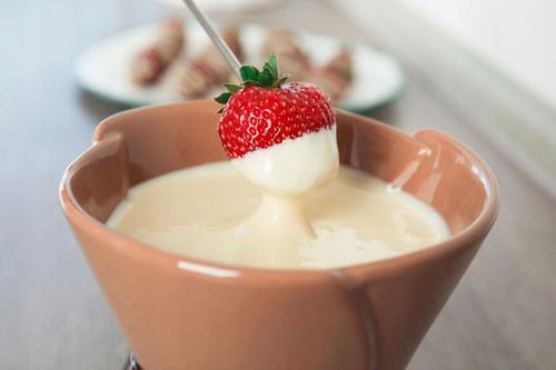 CZEKOLADA biała 28% Sicao Callets White Barry Callebaut 2,5kg na Arena.pl