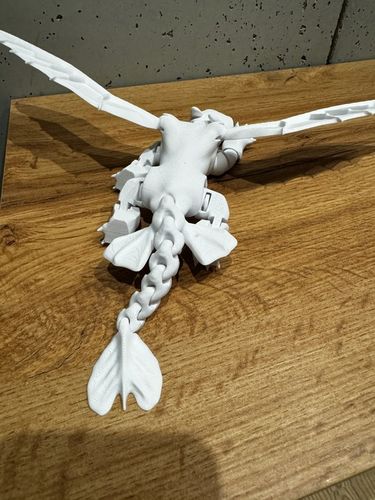 FLEXI Szczerbatek BIAŁA FURIA Toothless Jak wytresować Smoka - TIK TOK na Arena.pl