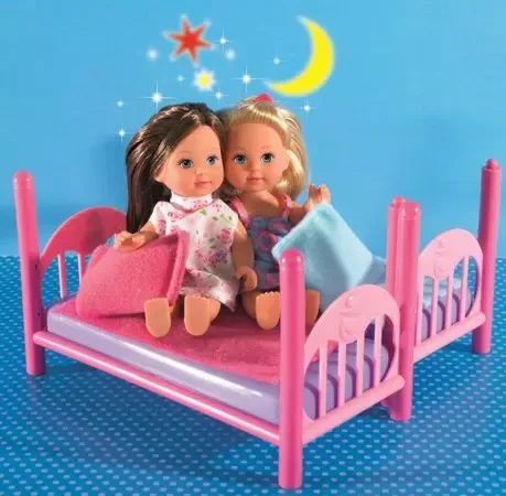 Evi. Lalki z piętrowym łóżkiem na Arena.pl