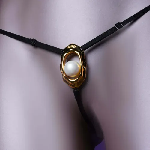 moist eyes g-string clitoral jewelry with bead stimulator upko na Arena.pl