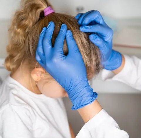 GUMKI PRZECIW WSZOM DO WŁOSÓW NA WSZY ODSTRASZAJĄCE DLA DZIECKA zestaw 4x na Arena.pl