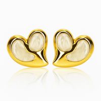 kolczyki ze stali szlachetnej pozłacane 14k złotem, efektowne białe serca