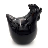 Kura wielkanocna kurka ceramiczna figurka do stroika czarna 9 cm