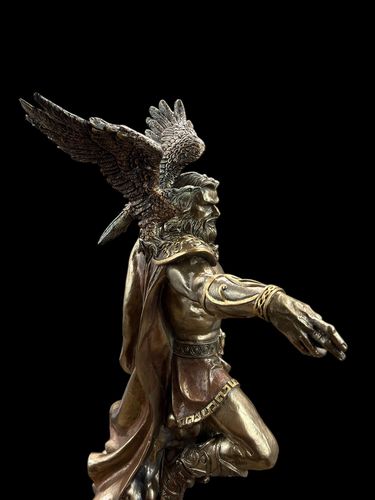 ZEUS Z ORŁEM NA RAMIENIU VERONESE WU76927A4 na Arena.pl