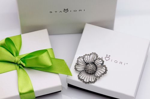 piękna żurowa srebrna broszka kwiat - mak - z markazytami na Arena.pl