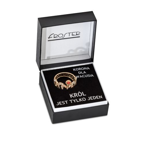 Korona dla Wacusia na Arena.pl