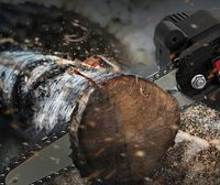 PIŁA ŁAŃCUCHOWA AKUMULATOROWA PILARKA RĘCZNA MAŁA MOCNA DO GALĘZI 2xAKU