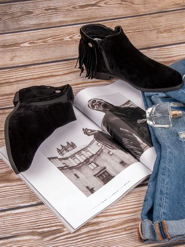 CZARNE BOTKI Rozmiar - 41 na Arena.pl