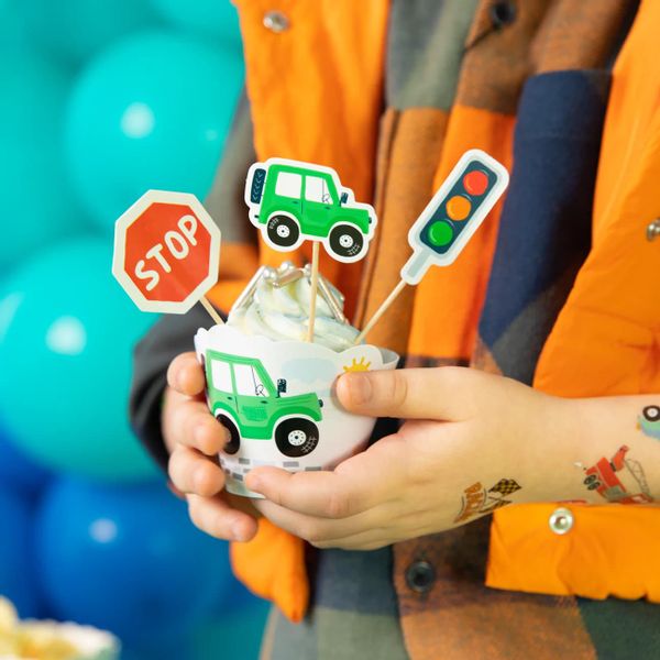 Pikery do babeczek Auta samochody 8 szt. zdjęcie 3