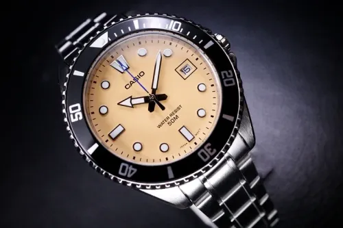 Zegarek Męski Casio MDV-10D-4A2+ BOX na Arena.pl