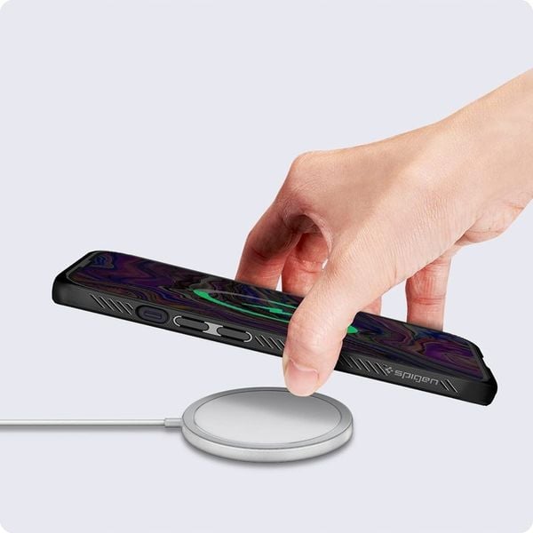 Etui do iPhone 13, Spigen Liquid Air, case obudowa zdjęcie 3