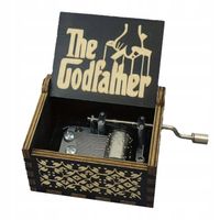GODFATHER GRAJĄCA POZYTYWKA W CZARNEJ DREWNIANEJ SKRZYNCE OJCIEC CHRZESTNY