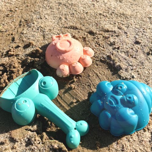 WOOPIE Zestaw do Piasku 3w1 Walizka Krówka Stolik Wodny na Arena.pl