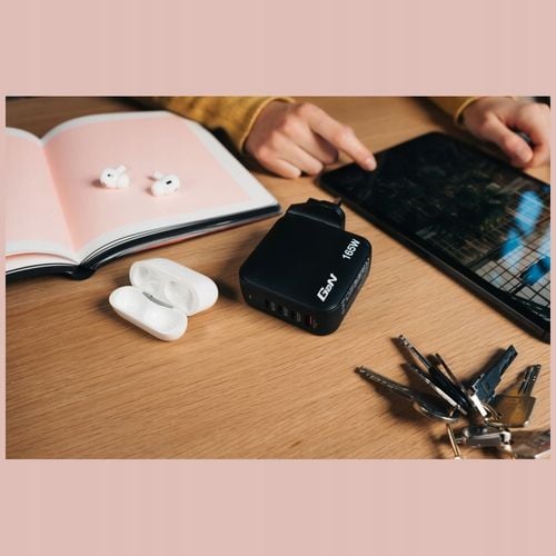 Ładowarka ścienna Verbatim Mini GaN 165W 3xUSB-C PD 1xUSB-A QC 3.0 na Arena.pl