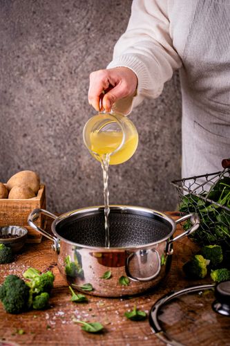 Zestaw profesjonalnych garnków Mitsu 20 24 cm Plaster miodu Na indukcje na Arena.pl