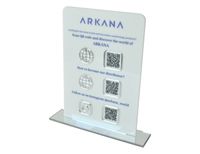 Tabliczka social media A4 plexi z nadrukiem UV i srebrnymi elementami