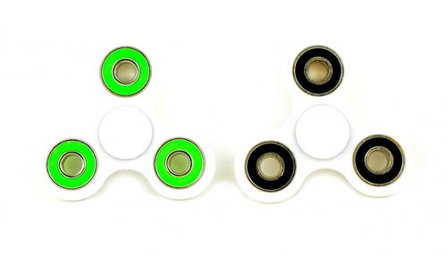 ORYGINALNY HAND SPINNER FIDGET SPINNER BIAŁY na Arena.pl