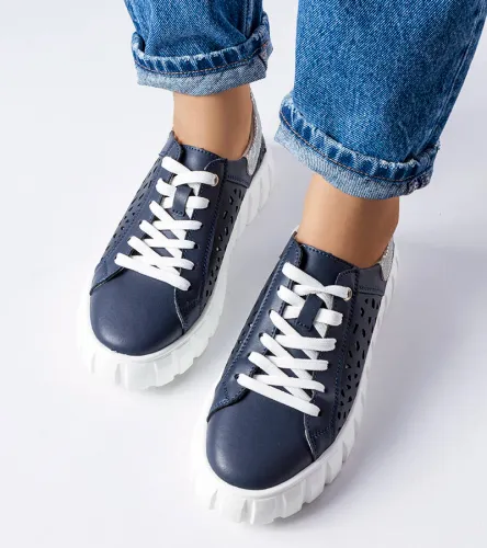 Granatowe sneakersy ze wstawkami Patch 36 na Arena.pl