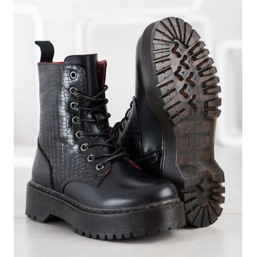 Czarne Glany Na Platformie r.41 na Arena.pl