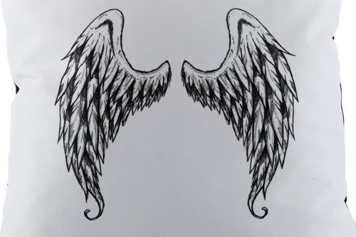 Poduszka / poszewka  "WINGS" na Arena.pl