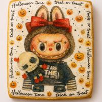 CIASTKO LUKROWANE HALLOWEEN NO.8A ROZ.L PION RĘCZNIE ROBIONE