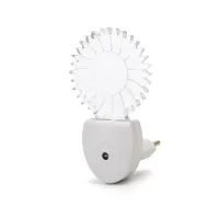 Lampka nocna LED RGB Aigostar 273231415 z czujnikiem zmierzchu do gniazdka praktyczna i kolorowa
