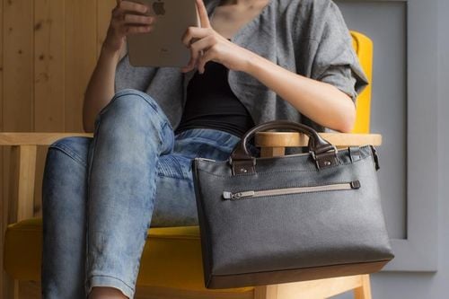 Moshi Urbana Mini - Torba iPad Pro 9.7 na Arena.pl