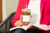 KUBEK TERMICZNY SZKLANY ZE SŁOMKĄ FUORI RÓŻOWY 600 ML