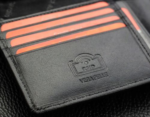 Portfel Męski Pierre Cardin Skórzany Czarny Poziomy Certyfikat Q2 na Arena.pl