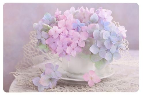 Podkładka mata dekoracyjna na stół tworzywo 43,5x28,5 cm drobne kwiatuszki na Arena.pl