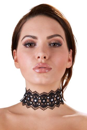 embroidered choker+rhinestones na Arena.pl