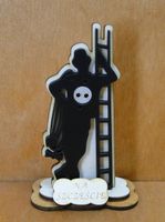 figurka kominiarz  na podstawce   12 x 7 cm. /   p193