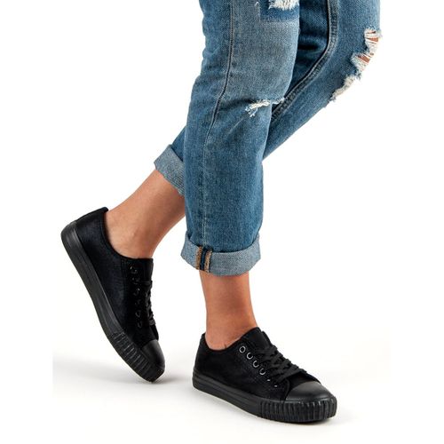 Czarne Trampki r.39 na Arena.pl