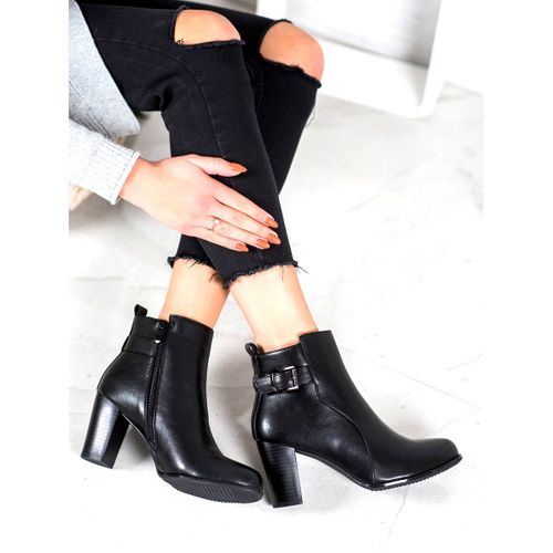 Wygodne Botki r.37 na Arena.pl