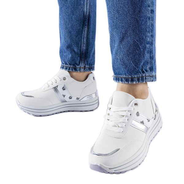Białe sneakersy na platformie r.39 zdjęcie 1