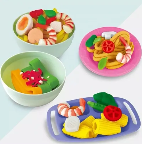 CIASTOLINA DUŻY ZESTAW Z MASZYNKĄ DO MAKARONU na Arena.pl