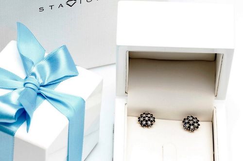 Złote kolczyki KZD1310 - Diament na Arena.pl