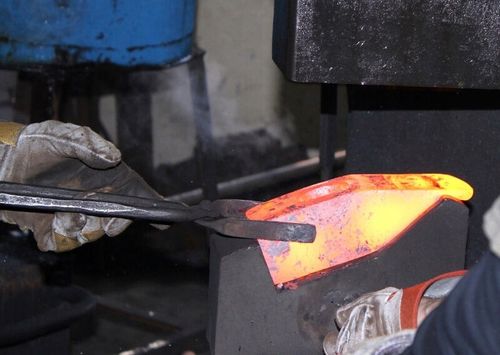 MŁOTEK MŁOT BUDOWLANY ŚLUSARSKI 5kg RĘCZNIE KUTY na Arena.pl