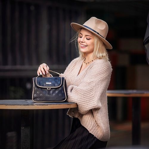 Kosmetyczka Damska Na Kosmetyki Średni Kuferek Podróżny Czarny NOBLE na Arena.pl