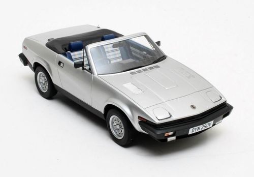 CULT SCALE Triumph TR7 DHC 1980 (silver) na Arena.pl