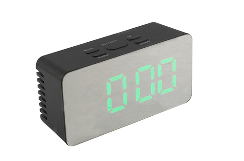 Elektroniczny zegar biurkowy na Arena.pl