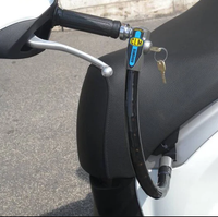 Zamek do skutera Vespa Primavera stalowy czarny z kluczem CLM 5703707