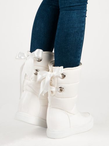 MODNE BIAŁE ŚNIEGOWCE Rozmiar - 39 na Arena.pl