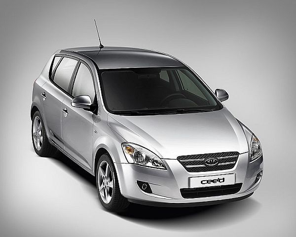 Pokrowce MIAROWE do Kia Ceed 06-12r. P3 zdjęcie 2