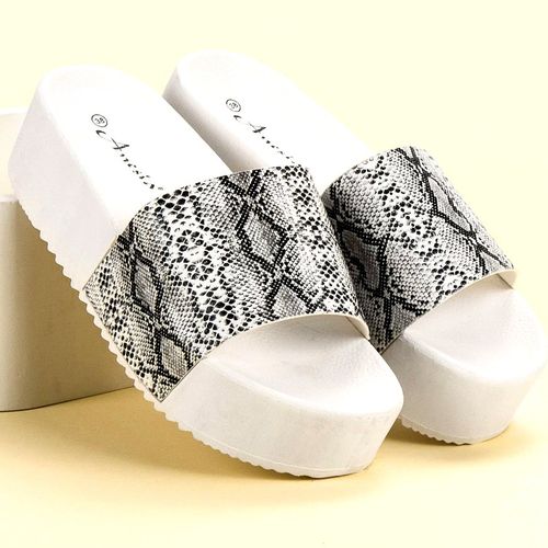 Klapki Na Platformie r.39 na Arena.pl