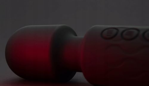 MASAŻER ŁECHTACZKI MOCNY WIBRATOR DO ORGAZMÓW MAGICZNA RÓŻDŻKA MAGIC WAND na Arena.pl