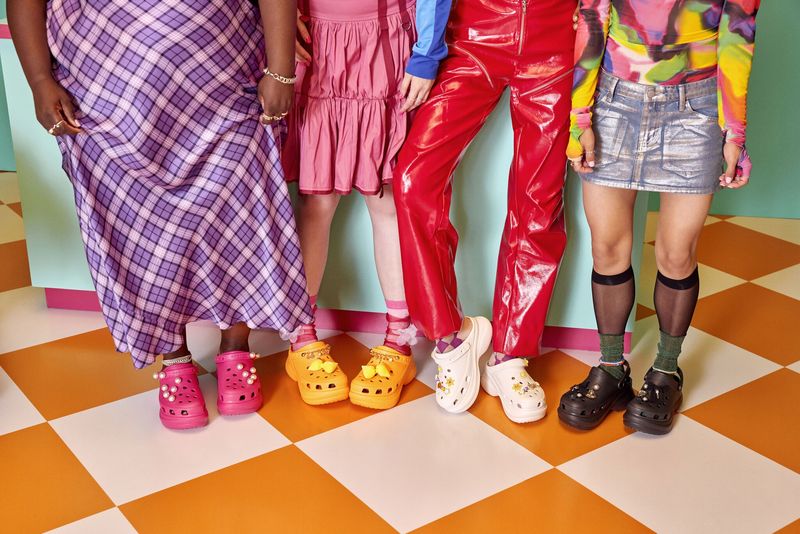 Damskie Buty Chodaki Platforma Koturn Crocs Classci Bae 2066302 Clog 36-37 zdjęcie 9