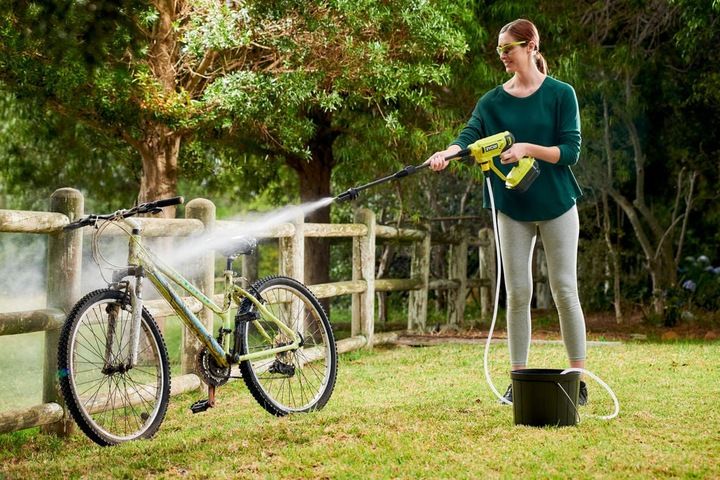 Myjka ciśnieniowa Ryobi ONE+ RY18PW22A-0 + Uniwersalny detergent 1l Ryobi zdjęcie 11