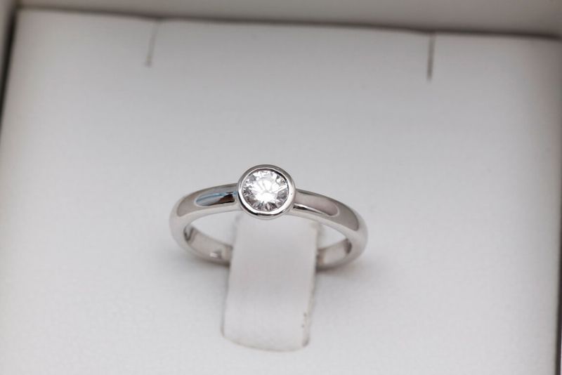 Emaga Złoty pierścionek PBD3893 - Diament zdjęcie 5