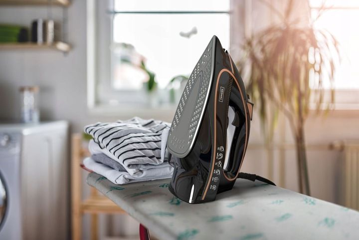 Żelazko parowe Kernau KSSI 3101 C 3200W Wyrzut pary 25-35 g/min Anti-Drip zdjęcie 5